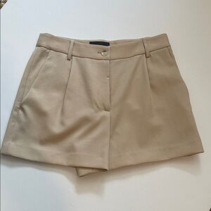 Nili Lotan Beige Women's shorts